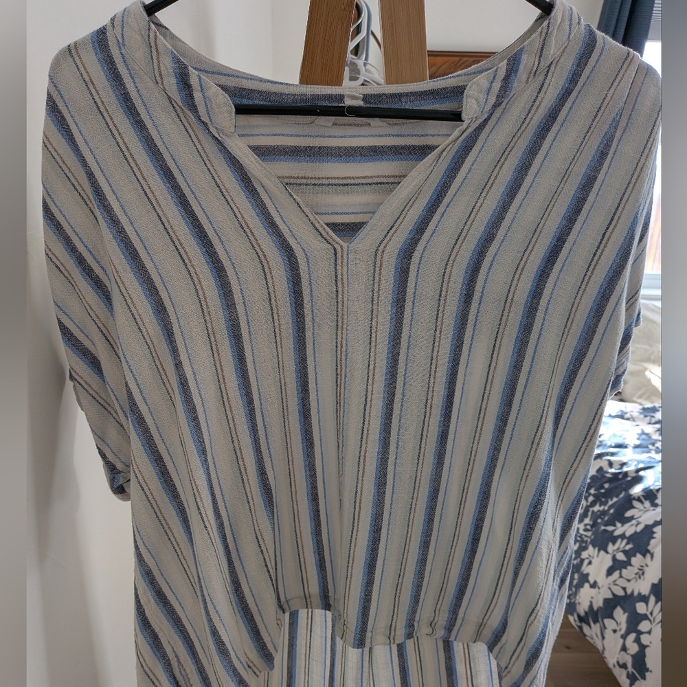 Splendid Blue and Cream Striped V-Neck Top Linen Blend